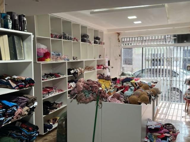 Casa / Sobrado para Venda em Fortaleza/CE Pici 2 Quartos