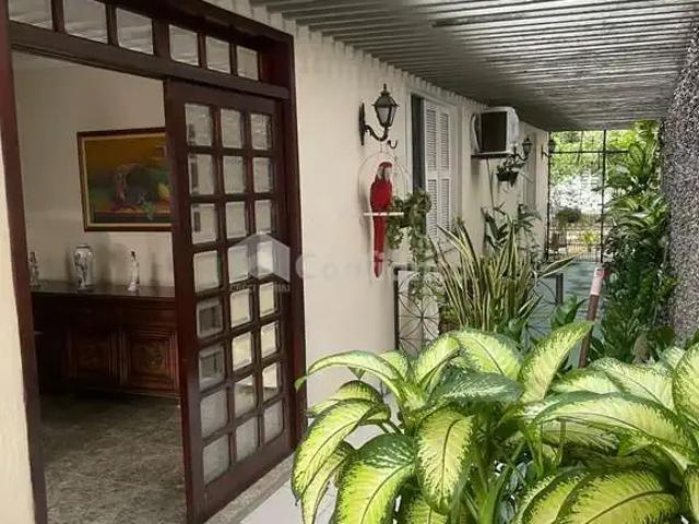 Casa / Sobrado para Venda em Fortaleza/CE Pici 3 Quartos