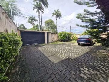 Casa / Sobrado para Venda em Fortaleza/CE Pici 3 Quartos