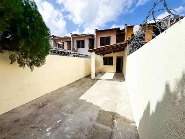 Casa / Sobrado para Venda em Fortaleza/CE Planalto Ayrton Senna 2 Quartos