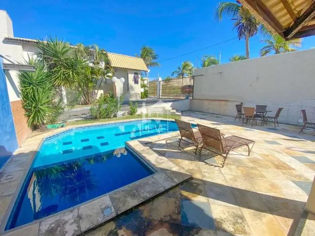 Casa / Sobrado para Venda em Fortaleza/CE Praia do Futuro II 3 Quartos
