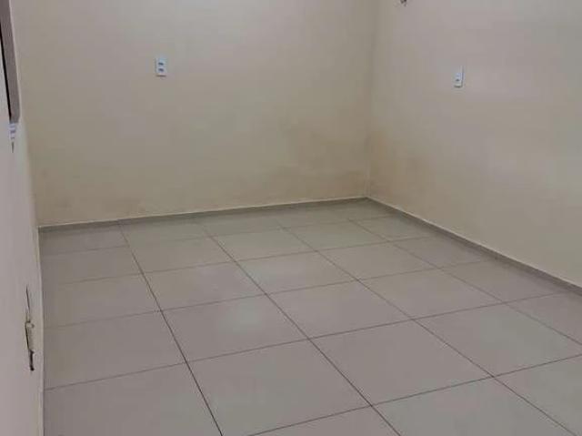 Casa / Sobrado para Venda em Fortaleza/CE Prefeito José Walter 2 Quartos