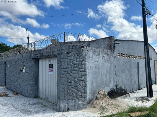 Casa / Sobrado para Venda em Fortaleza/CE Prefeito José Walter 3 Quartos