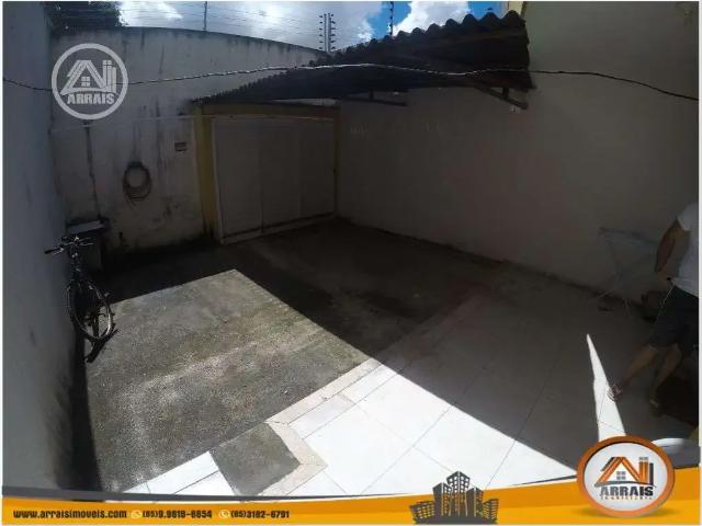 Casa / Sobrado para Venda em Fortaleza/CE Prefeito José Walter 3 Quartos