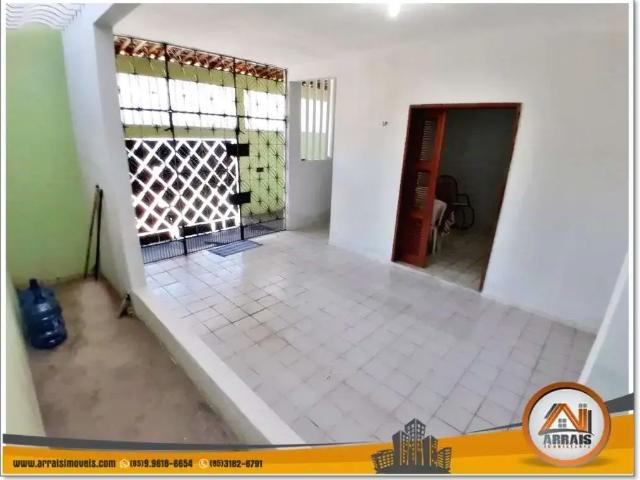 Casa / Sobrado para Venda em Fortaleza/CE Prefeito José Walter 3 Quartos