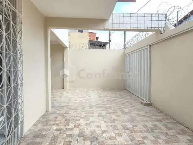 Casa / Sobrado para Venda em Fortaleza/CE Presidente Kennedy 3 Quartos