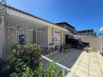 Casa / Sobrado para Venda em Fortaleza/CE Rodolfo Teófilo 4 Quartos