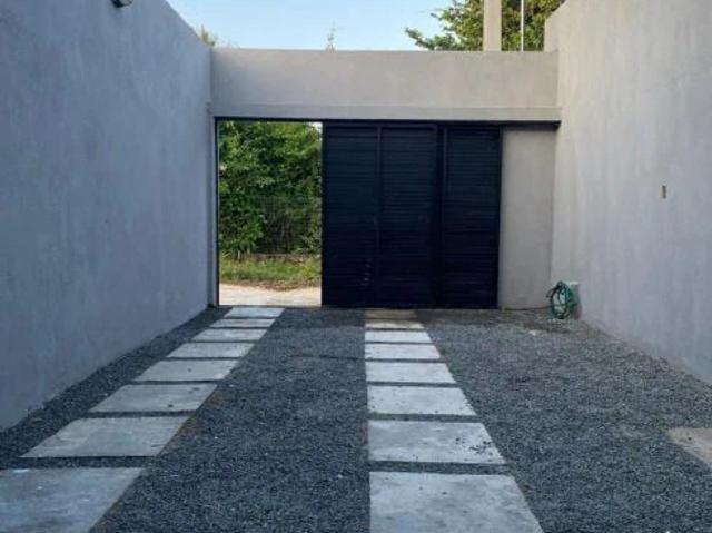 Casa / Sobrado para Venda em Fortaleza/CE São Bento 3 Quartos