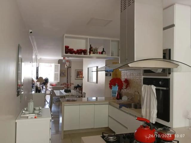 Casa / Sobrado para Venda em Fortaleza/CE São Gerardo 4 Quartos
