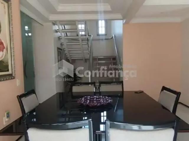 Casa / Sobrado para Venda em Fortaleza/CE São Gerardo 4 Quartos