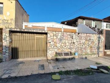 Casa / Sobrado para Venda em Fortaleza/CE São Gerardo 3 Quartos