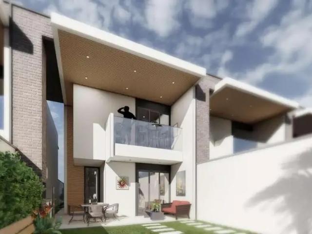 Casa / Sobrado para Venda em Fortaleza/CE Sapiranga 4 Quartos