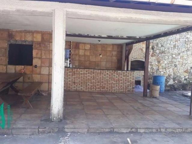 Casa / Sobrado para Venda em Fortaleza/CE Serrinha 7 Quartos