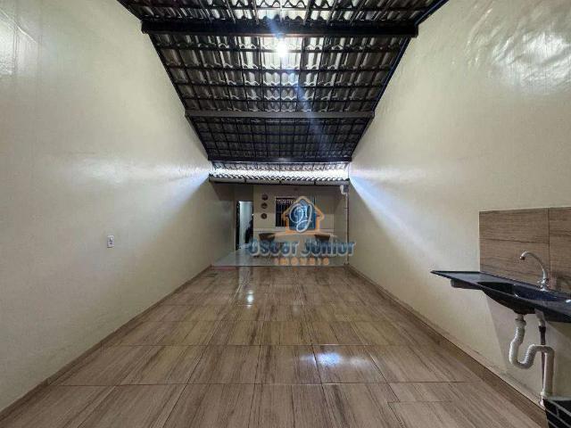 Casa / Sobrado para Venda em Fortaleza/CE Siqueira 2 Quartos