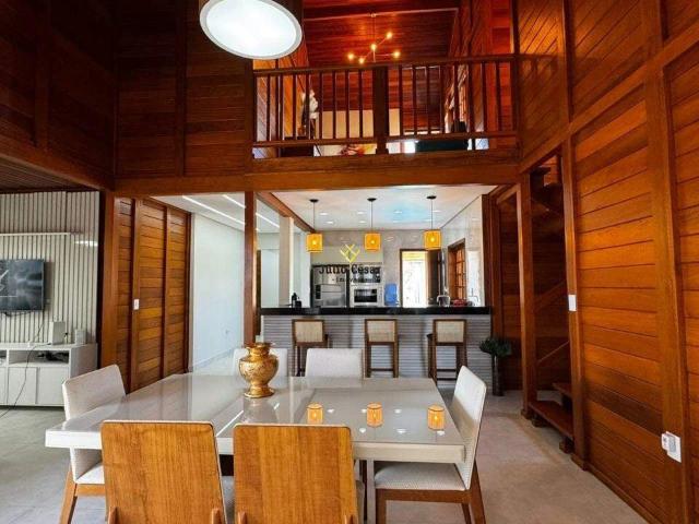 Casa / Sobrado para Venda em Formiga/MG Furnas Iate Clube 3 Quartos