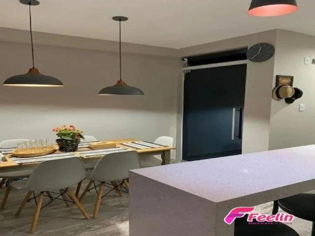 Casa / Sobrado para Venda em Florianópolis/SC Coloninha 4 Quartos