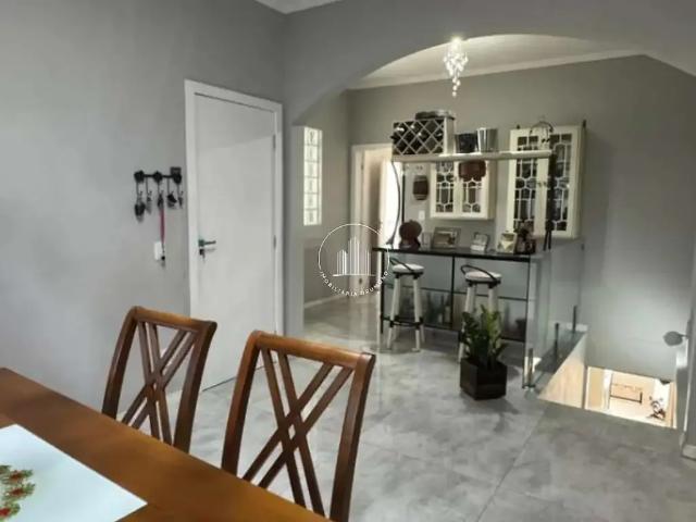 Casa / Sobrado para Venda em Florianópolis/SC Coloninha 4 Quartos