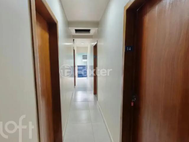 Casa / Sobrado para Venda em Florianópolis/SC Coqueiros 15 Quartos