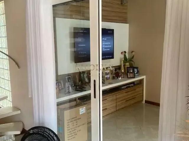 Casa / Sobrado para Venda em Florianópolis/SC Coqueiros 4 Quartos