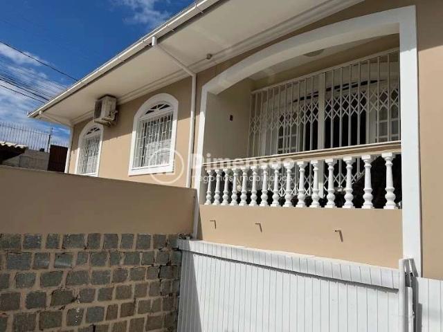 Casa / Sobrado para Venda em Florianópolis/SC Coqueiros 4 Quartos