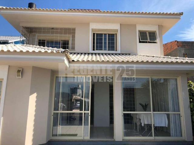 Casa / Sobrado para Venda em Florianópolis/SC Coqueiros 5 Quartos