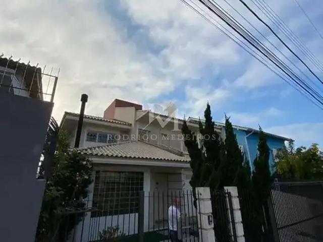 Casa / Sobrado para Venda em Florianópolis/SC Coqueiros 5 Quartos
