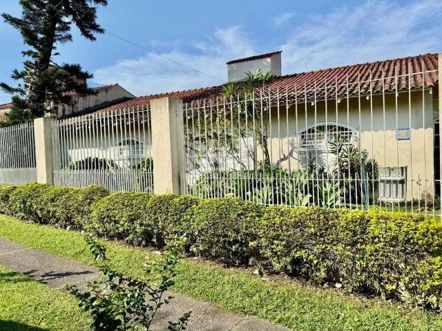 Casa / Sobrado para Venda em Florianópolis/SC Córrego Grande 3 Quartos
