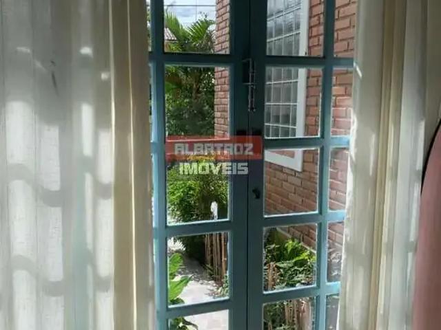 Casa / Sobrado para Venda em Florianópolis/SC Córrego Grande 3 Quartos