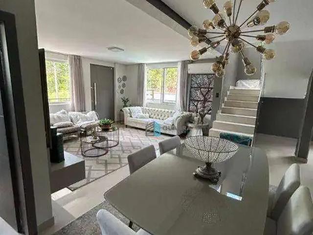 Casa / Sobrado para Venda em Florianópolis/SC Córrego Grande 3 Quartos