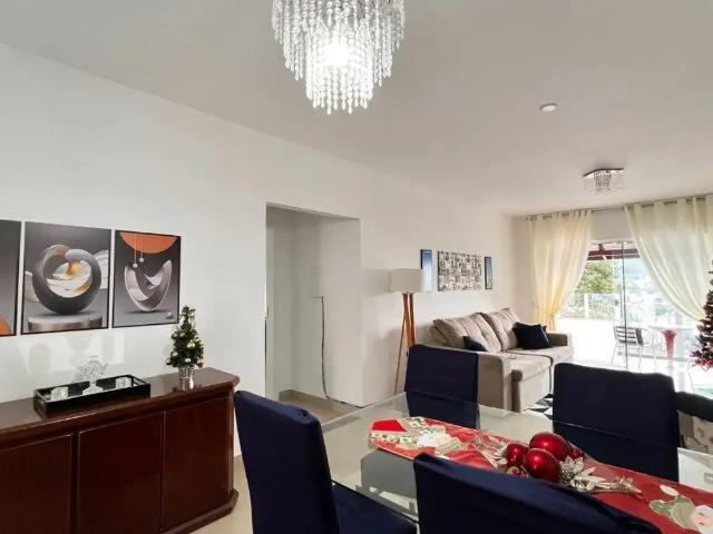 Casa / Sobrado para Venda em Florianópolis/SC Córrego Grande 11 Quartos