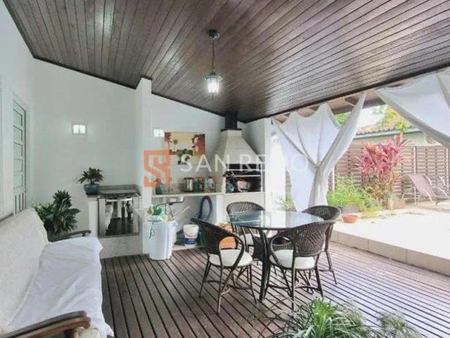 Casa / Sobrado para Venda em Florianópolis/SC Córrego Grande 4 Quartos