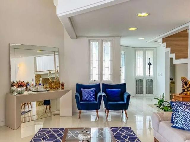 Casa / Sobrado para Venda em Florianópolis/SC Córrego Grande 4 Quartos
