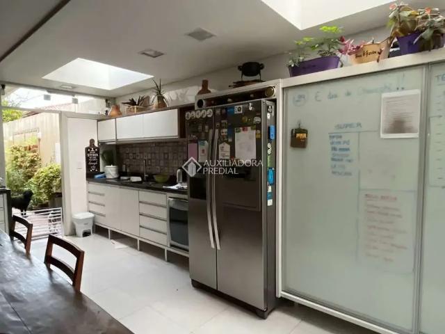 Casa / Sobrado para Venda em Florianópolis/SC Córrego Grande 4 Quartos