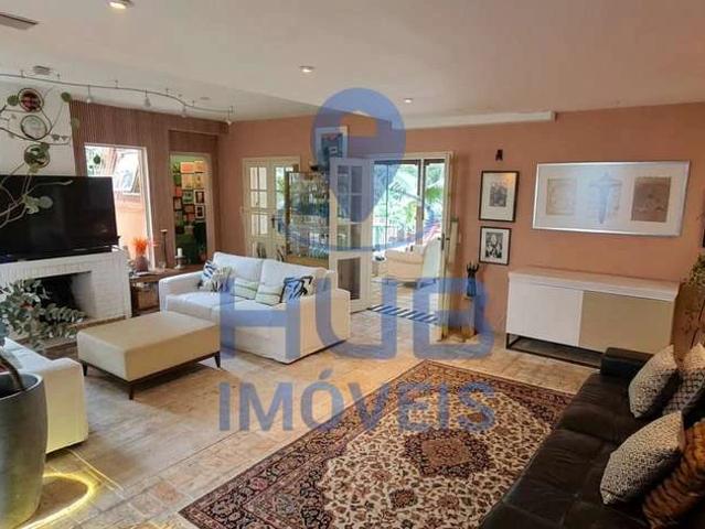 Casa / Sobrado para Venda em Florianópolis/SC Córrego Grande 4 Quartos