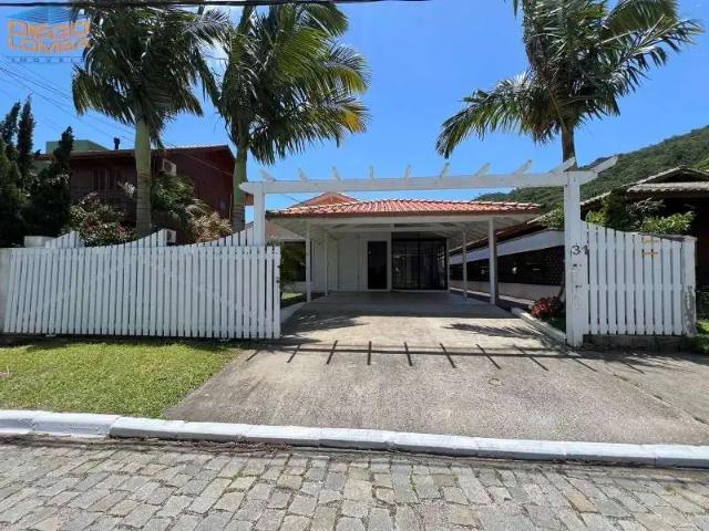 Casa / Sobrado para Venda em Florianópolis/SC Cachoeira do Bom Jesus 4 Quartos
