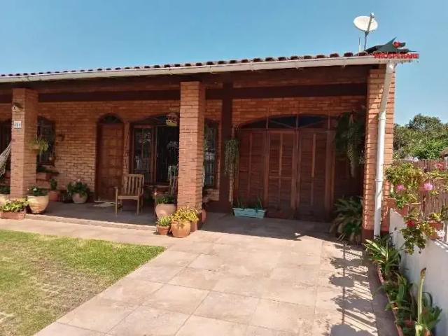 Casa / Sobrado para Venda em Florianópolis/SC Cachoeira do Bom Jesus 3 Quartos