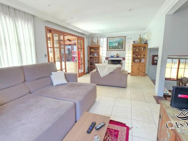 Casa / Sobrado para Venda em Florianópolis/SC Cacupé 4 Quartos