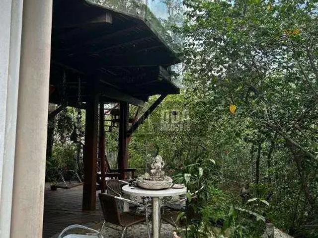 Casa / Sobrado para Venda em Florianópolis/SC Cacupé 7 Quartos