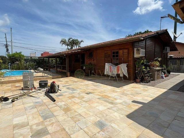 Casa / Sobrado para Venda em Florianópolis/SC Campeche 3 Quartos