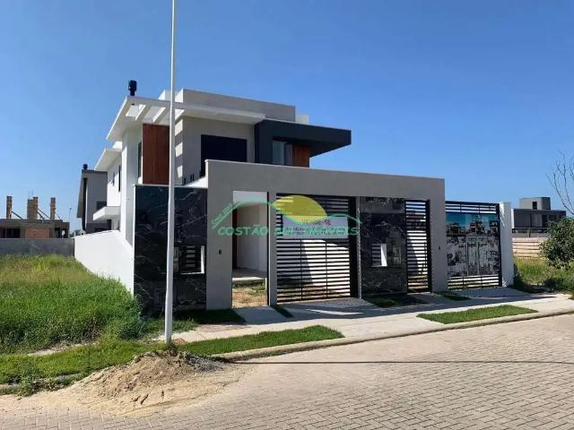 Casa / Sobrado para Venda em Florianópolis/SC Campeche 3 Quartos