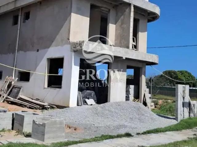 Casa / Sobrado para Venda em Florianópolis/SC Campeche 3 Quartos