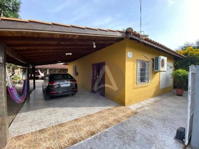 Casa / Sobrado para Venda em Florianópolis/SC Campeche 3 Quartos