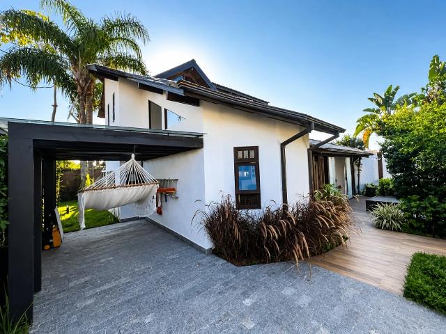 Casa / Sobrado para Venda em Florianópolis/SC Campeche 3 Quartos