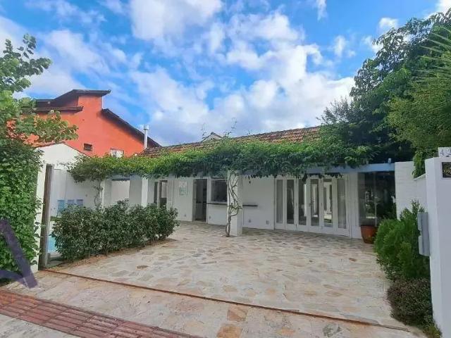 Casa / Sobrado para Venda em Florianópolis/SC Campeche 3 Quartos