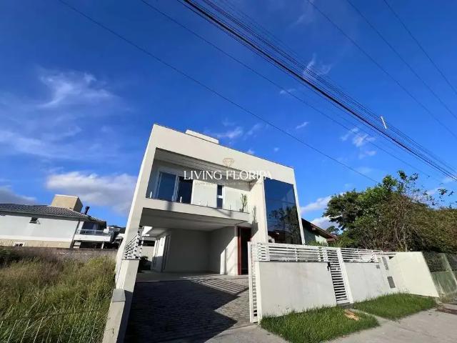 Casa / Sobrado para Venda em Florianópolis/SC Campeche 3 Quartos