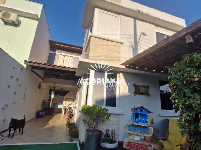 Casa / Sobrado para Venda em Florianópolis/SC Campeche 3 Quartos