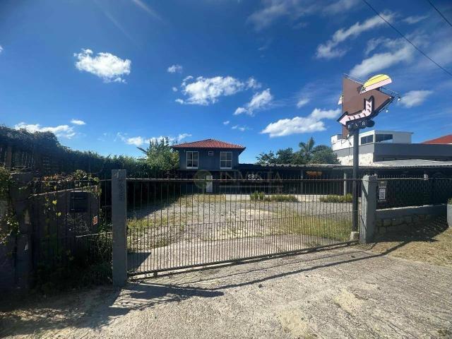 Casa / Sobrado para Venda em Florianópolis/SC Campeche 10 Quartos