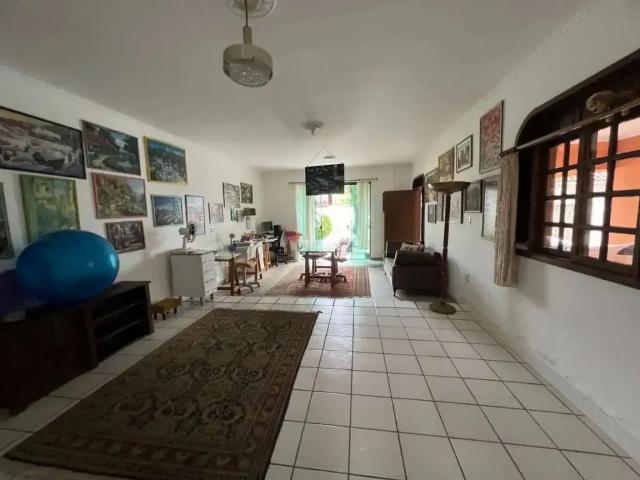 Casa / Sobrado para Venda em Florianópolis/SC Campeche 4 Quartos