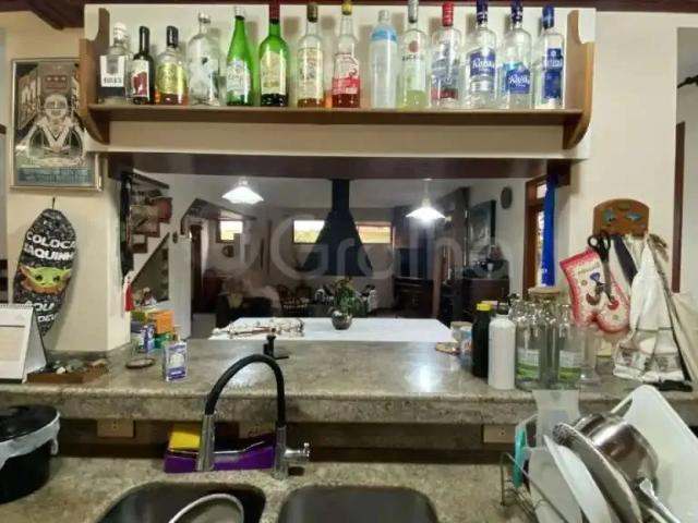 Casa / Sobrado para Venda em Florianópolis/SC Campeche 4 Quartos