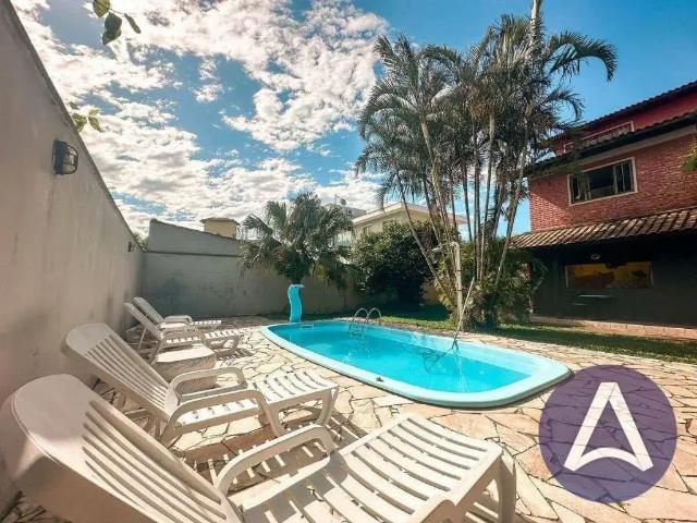Casa / Sobrado para Venda em Florianópolis/SC Campeche 4 Quartos